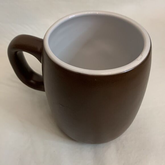 BAILEYS Irish Cream Liquor Coffee Mug 14 Oz Brown White Interior Dish Micro Safe - Picture 4 of 8